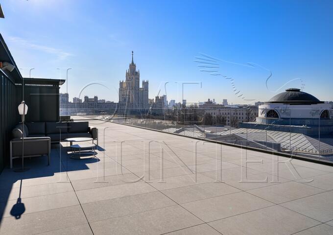 ЖК «Дом с Атлантами»