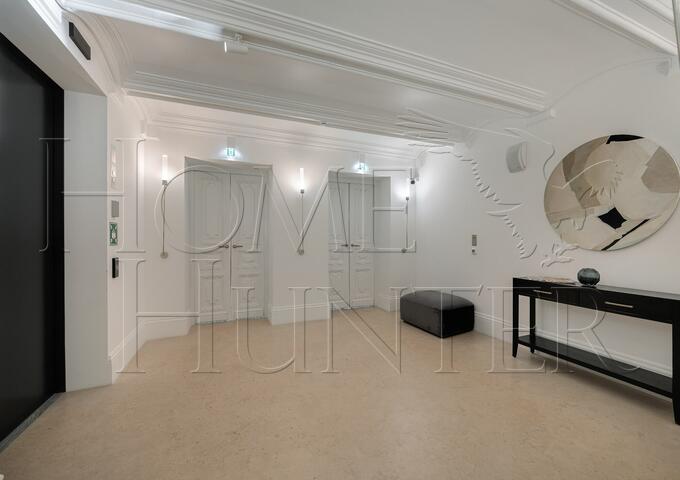 ЖК «Дом с Атлантами»