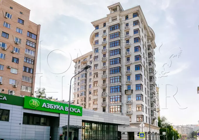ЖК «Дом на Смоленской набережной»
