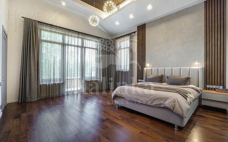 2-этажный коттедж 590 м² с отделкой