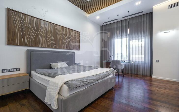 2-этажный коттедж 590 м² с отделкой