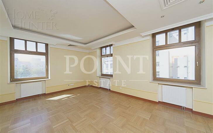 6-КОМН. КВАРТИРА С ОТДЕЛКОЙ 412 М² НА 4 ЭТАЖЕ