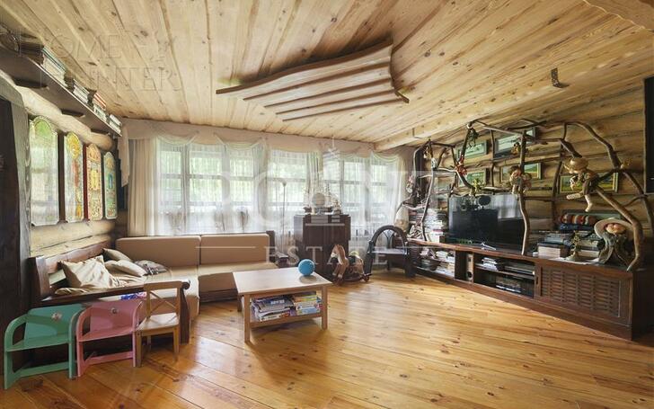 2-этажный коттедж 340 м² с отделкой