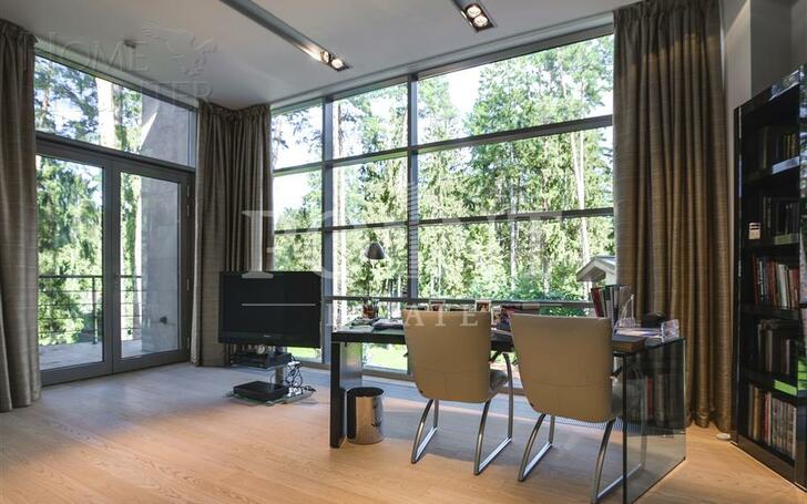 2-этажный коттедж 1 500 м² с отделкой