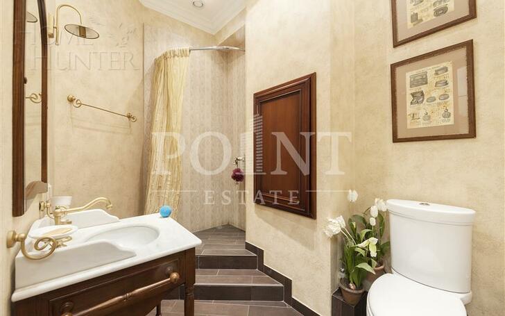 5-КОМН. КВАРТИРА С ОТДЕЛКОЙ 332.8 М² НА 3 ЭТАЖЕ