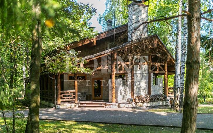 1-этажный коттедж 1 886.9 м² с отделкой