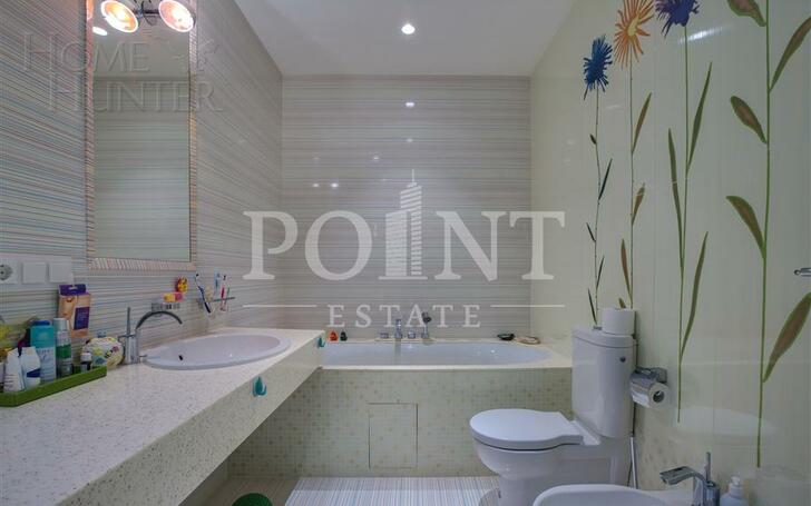 2-этажный коттедж 1 500 м² с отделкой