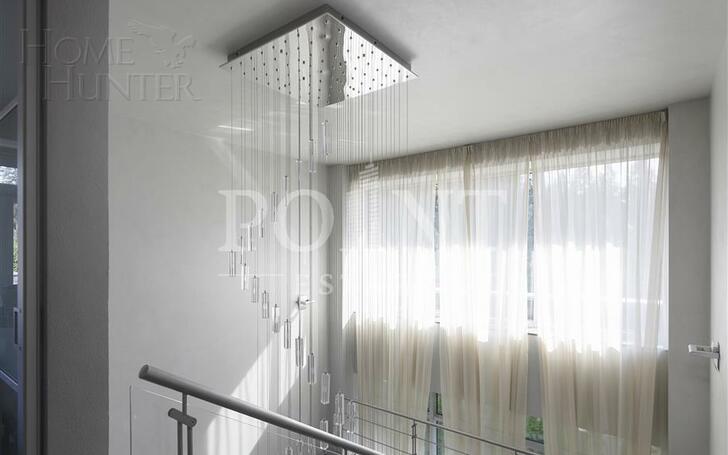 2-этажный коттедж 1 230 м² с отделкой