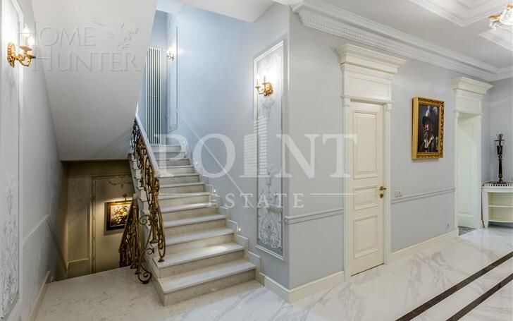 2-этажный коттедж 1 063 м² с отделкой