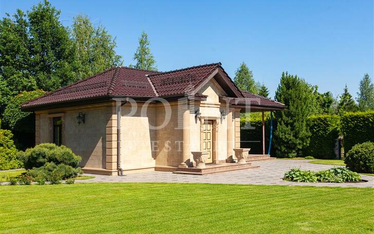 2-этажный коттедж 660 м² с отделкой