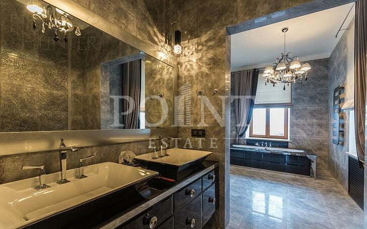 2-этажный коттедж 1 250 м² с отделкой