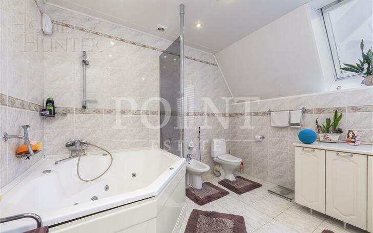 2-этажный коттедж 700 м² с отделкой