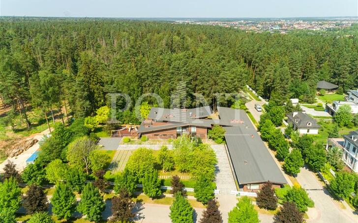 2-этажный коттедж 1 254 м² с отделкой