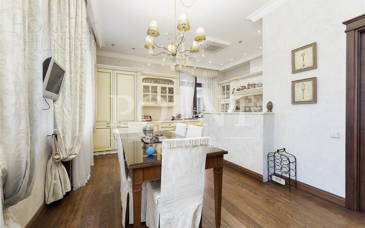 5-КОМН. КВАРТИРА С ОТДЕЛКОЙ 332.8 М² НА 3 ЭТАЖЕ