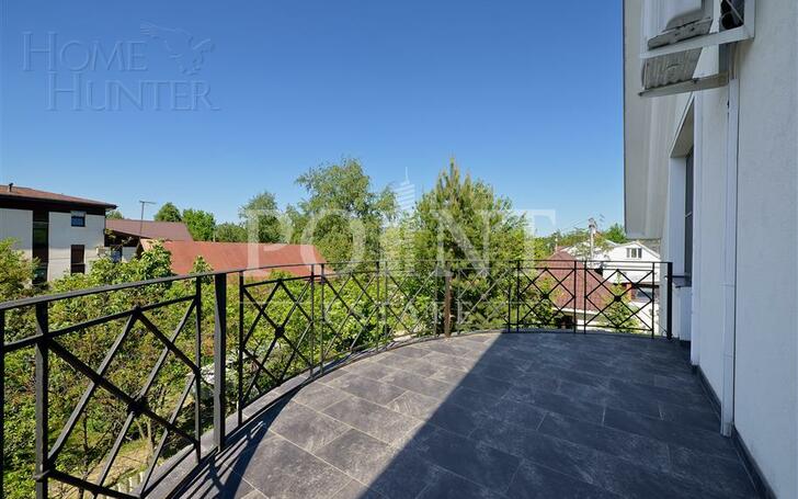 2-этажный коттедж 350 м² с отделкой