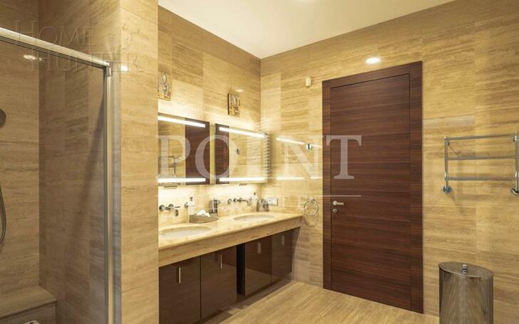 1-этажный коттедж 650 м² с отделкой