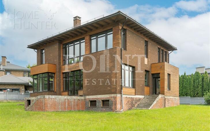 2-этажный коттедж 793.82 м² без отделки