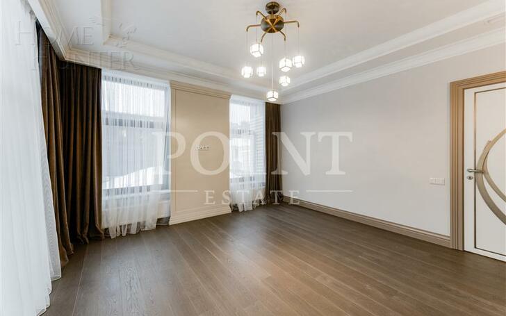 2-этажный коттедж 400 м² с отделкой