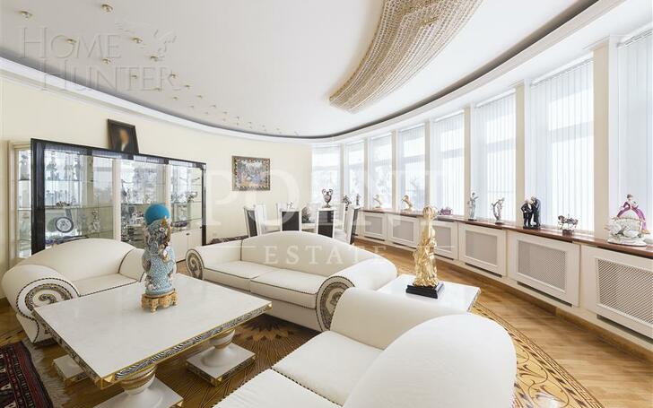 2-этажный коттедж 900 м² с отделкой
