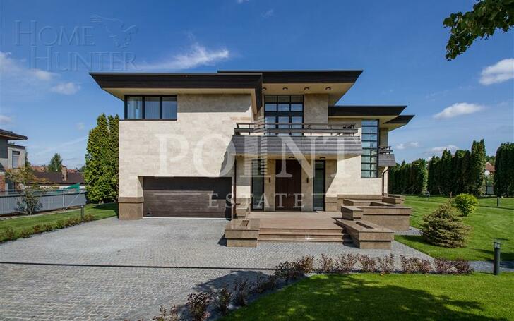 2-этажный коттедж 967.94 м² с отделкой