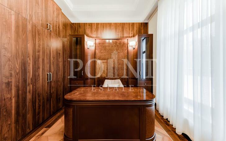 2-этажный коттедж 400 м² с отделкой