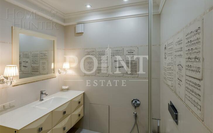 2-этажный коттедж 1 063 м² с отделкой