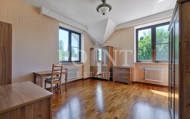 2-этажный коттедж 350 м² с отделкой