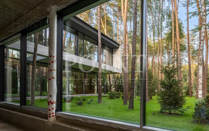 2-этажный коттедж 1 050 м² без отделки