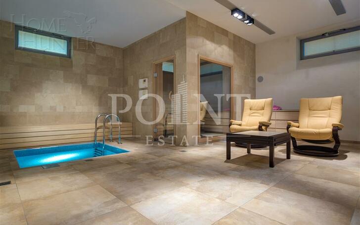 2-этажный коттедж 1 500 м² с отделкой