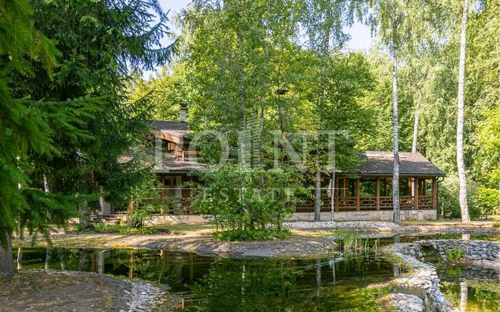 1-этажный коттедж 1 886.9 м² с отделкой