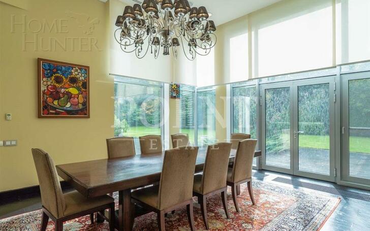 1-этажный коттедж 650 м² с отделкой