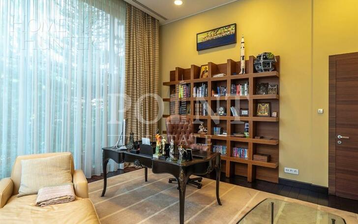 1-этажный коттедж 650 м² с отделкой