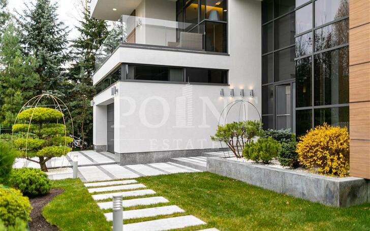 2-этажный коттедж 617 м² с отделкой