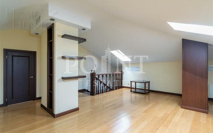 3-этажный коттедж 860 м² с отделкой