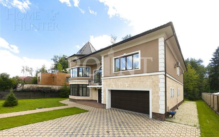 2-этажный коттедж 732 м² с отделкой