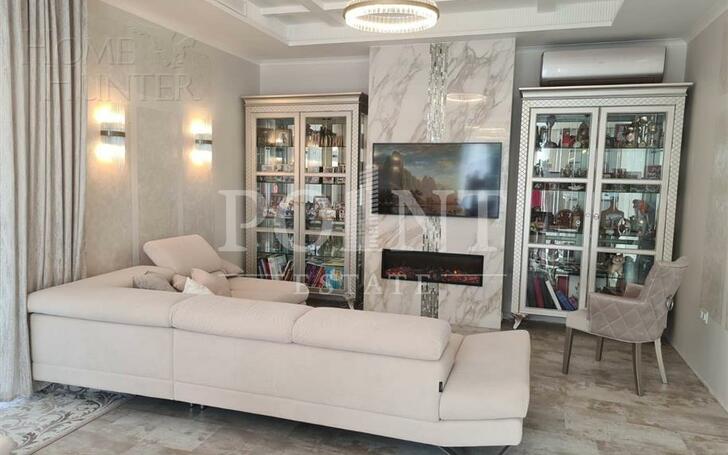 2-этажный коттедж 280 м² с отделкой