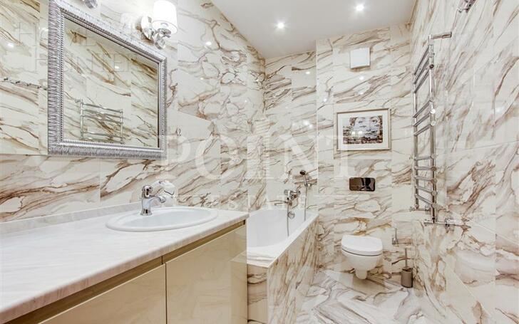3-этажный коттедж 450 м² с отделкой