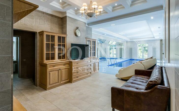 2-этажный коттедж 1 063 м² с отделкой