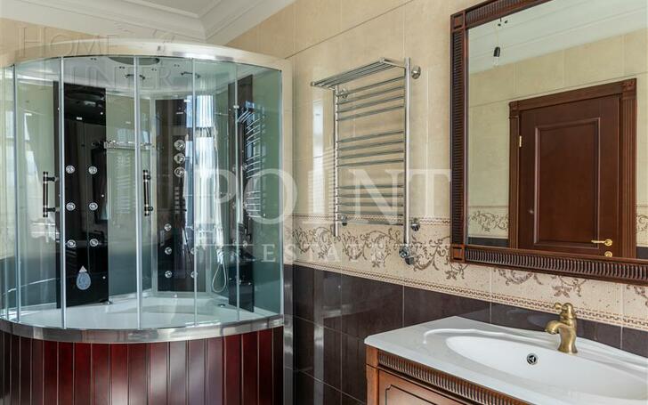 3-этажный коттедж 860 м² с отделкой