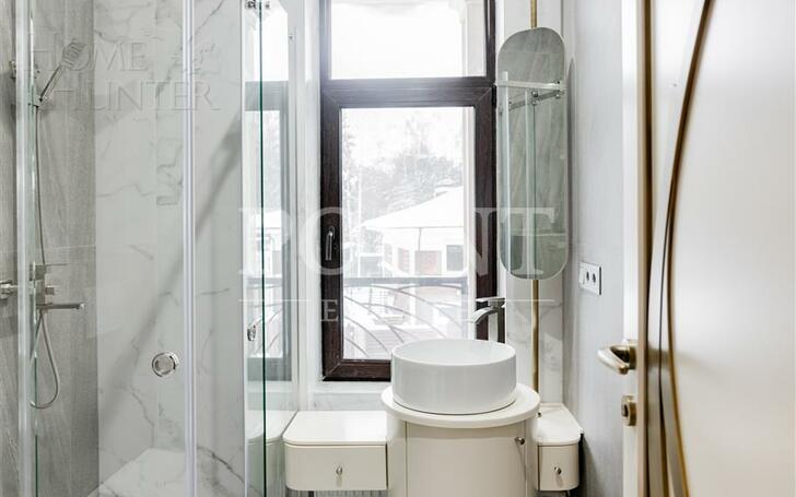 2-этажный коттедж 400 м² с отделкой