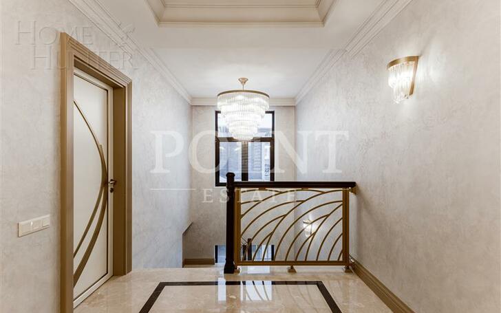 2-этажный коттедж 400 м² с отделкой