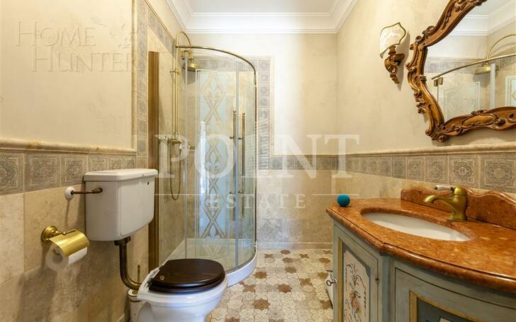 2-этажный коттедж 660 м² с отделкой