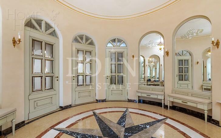 КОТТЕДЖ 2 000 м² с отделкой