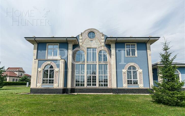 2-этажный коттедж 1 119 м² без отделки
