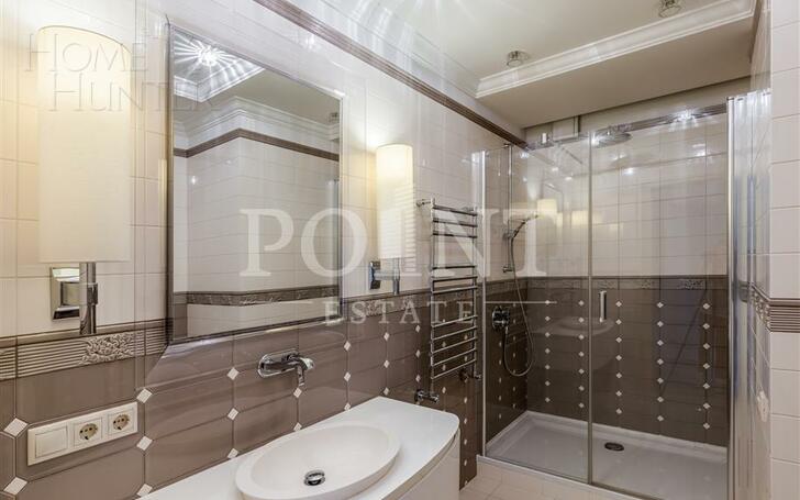 2-этажный коттедж 1 063 м² с отделкой