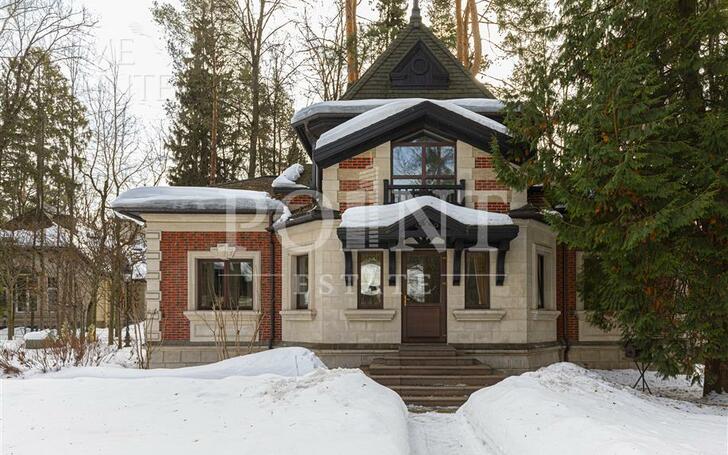2-этажный коттедж 2 164 м² с отделкой