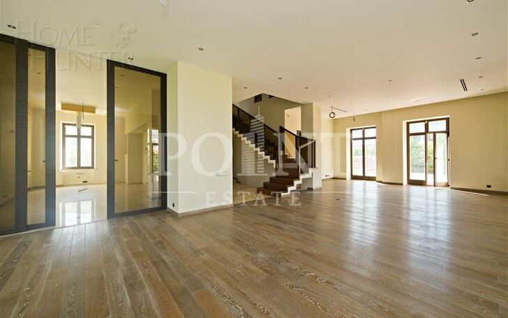 2-этажный коттедж 800 м² с отделкой