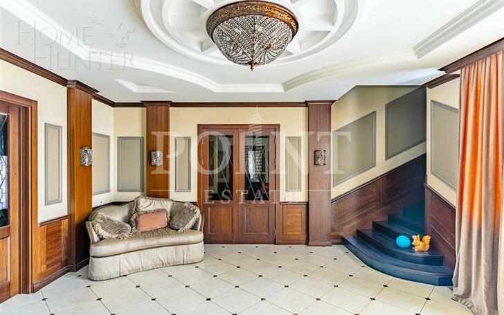 2-этажный коттедж 550 м² с отделкой
