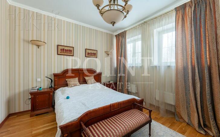 2-этажный коттедж 300 м² с отделкой