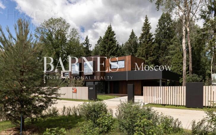 2-этажный коттедж 444 м² с отделкой